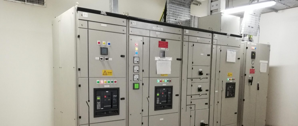 Industrial electrical panel assembly