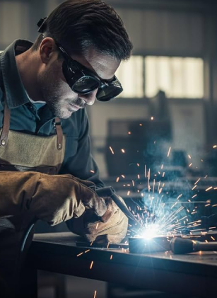 Electrician, welder, and fitter services